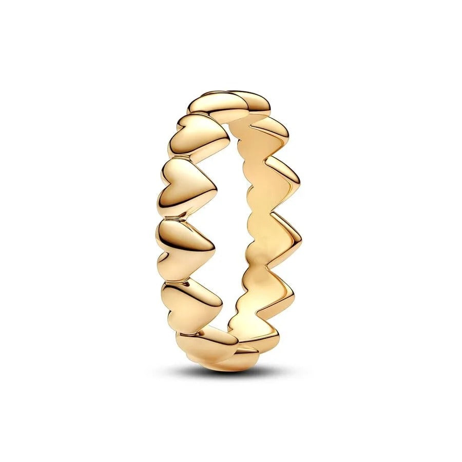 Anillo Fila de Corazones