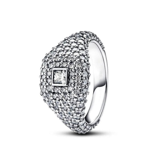 Anillo de Cocktail Cuadrado en Pavé